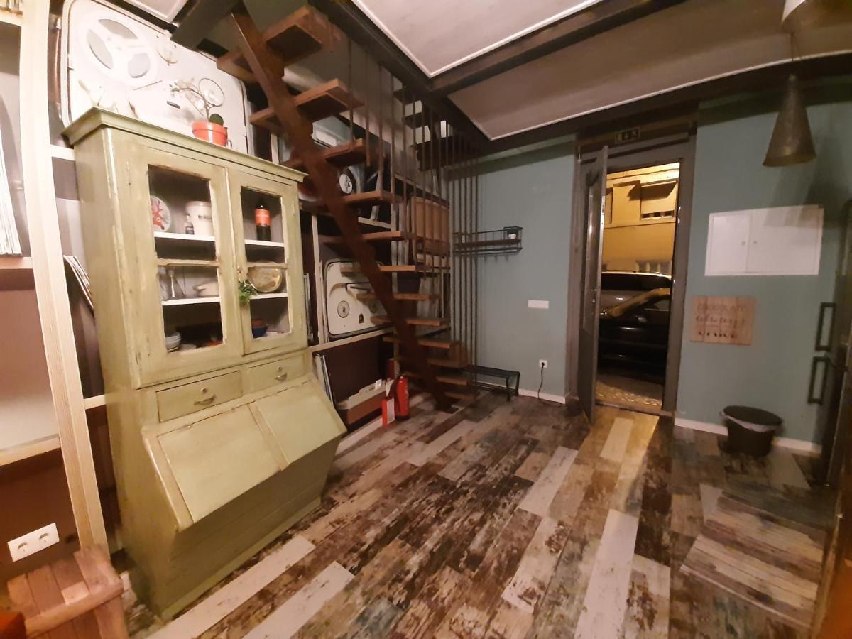 Апартаменты Unique Stylish House In Beautiful Graca Лиссабон Экстерьер фото